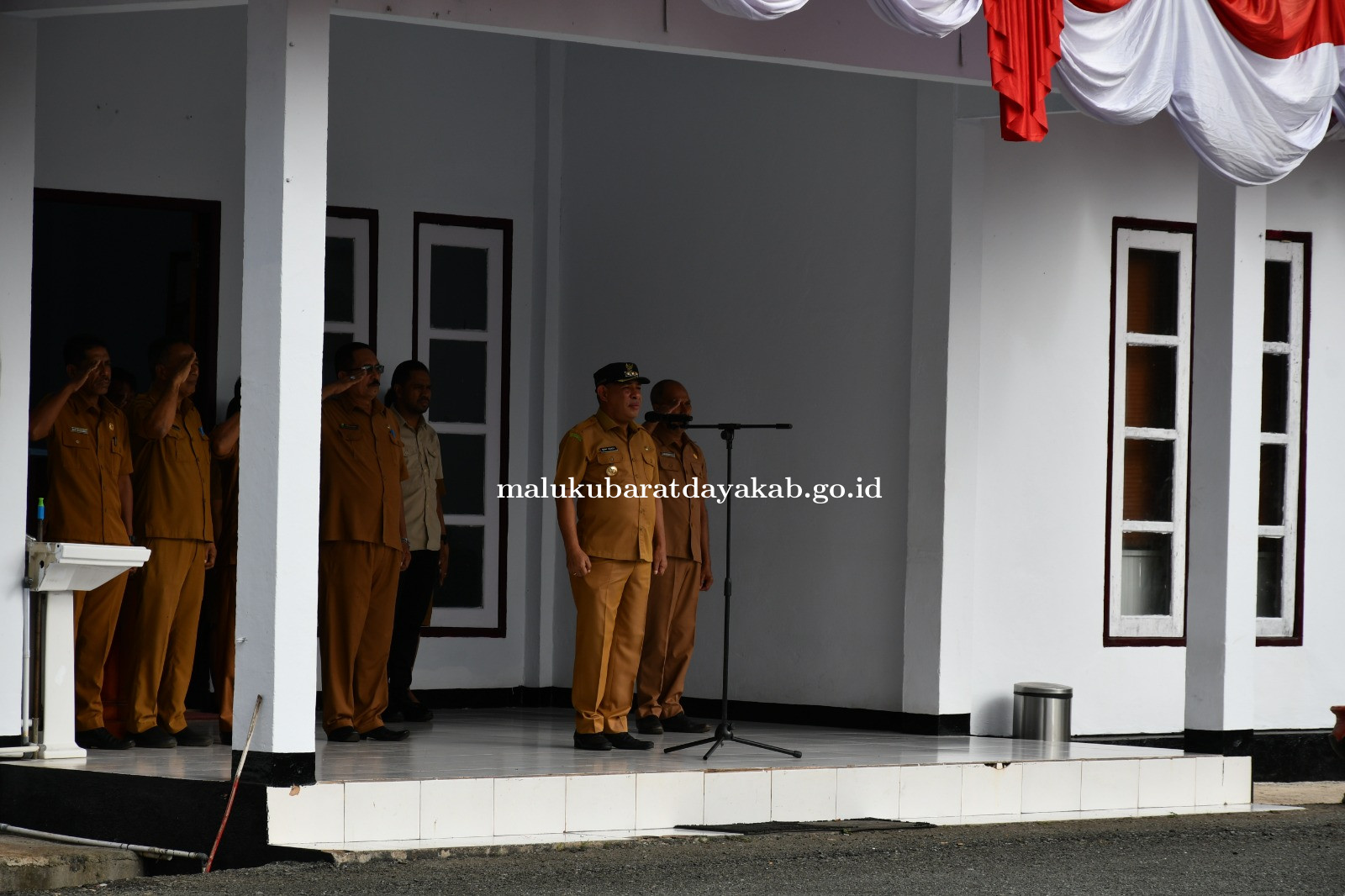 BUPATI MBD : SIAPKAN DIRI UNTUK CPNS DAN JAGANETRALITAS ASN DI PILKADA 2024