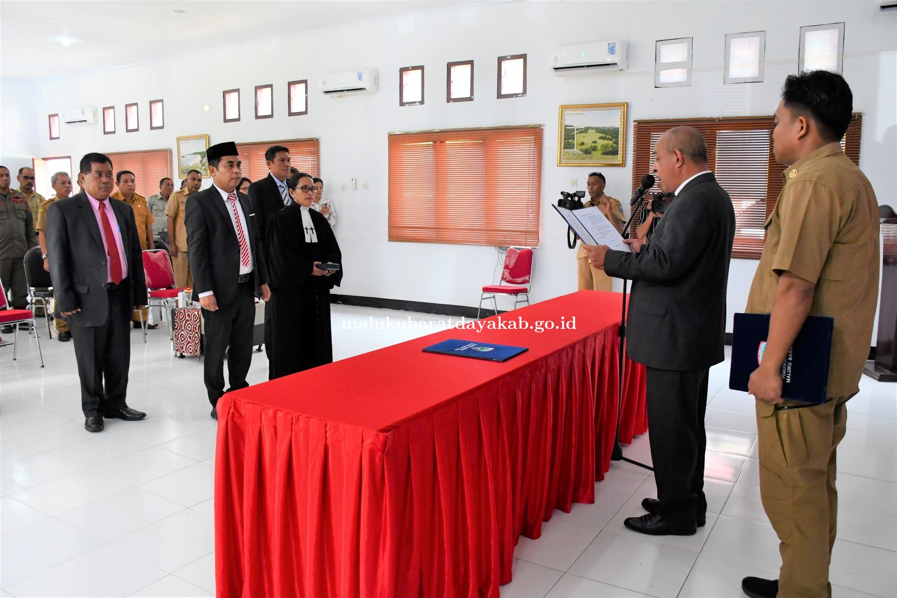 BUPATI LANTIK PEJABAT SEKRETARIS DAERAH 